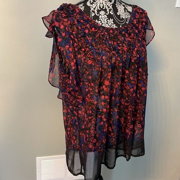 Jessica Simpson Plus Size Printed Gathered Chiffon Blouse - Picture 2 of 6